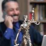 Dobry adwokat - kluczowe cechy niezbędne dla skutecznego prawnika